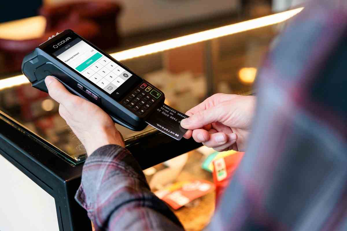 5 Smart Payment Soutions to Boost Small Business Growth