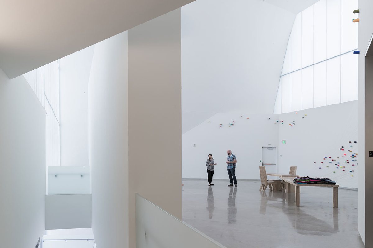 The Indispensable Role of Acoustic Plaster in Modern Architecture