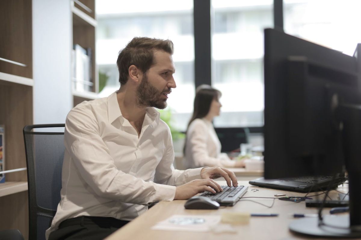 Why Businesses Are Outsourcing IT Services More than Ever  